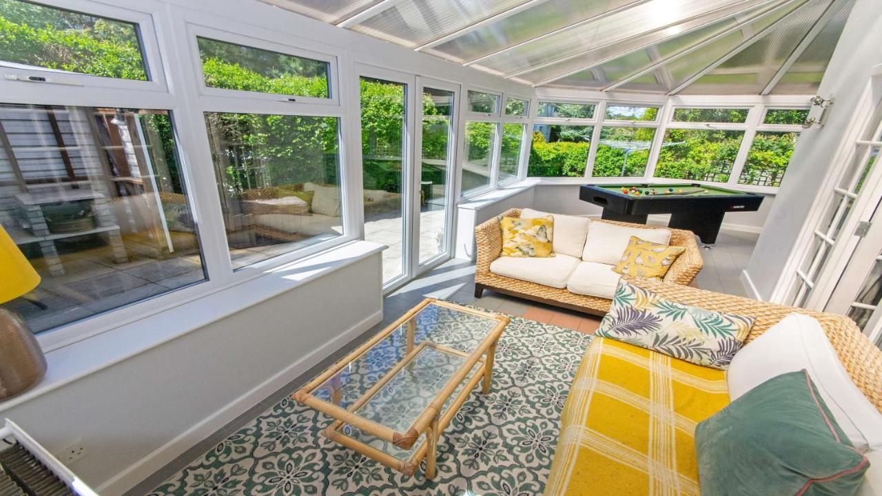 Ladywell Croyde - Super Stylish Large Home With Pool Table, Woodburner, Pizza Oven And Hot Tub Option, Sleeps 12 المظهر الخارجي الصورة