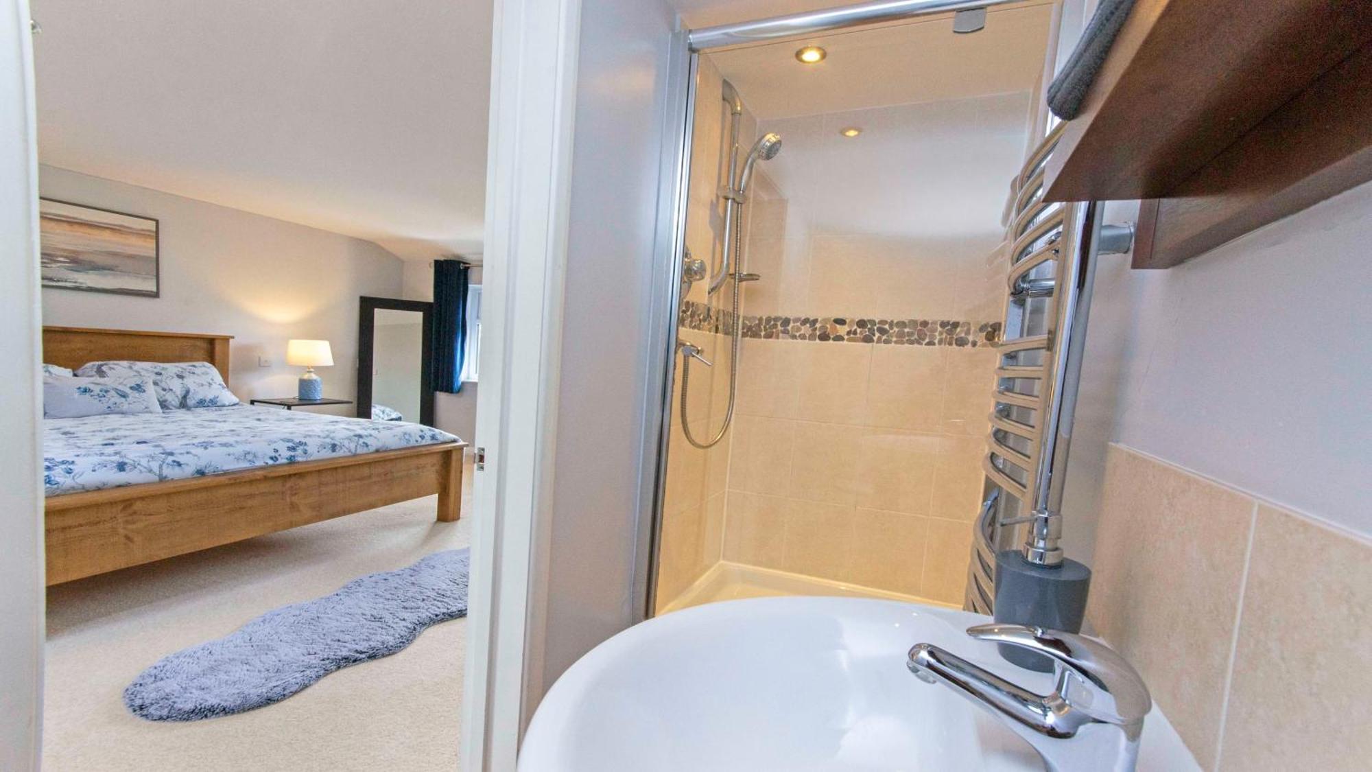 Ladywell Croyde - Super Stylish Large Home With Pool Table, Woodburner, Pizza Oven And Hot Tub Option, Sleeps 12 المظهر الخارجي الصورة