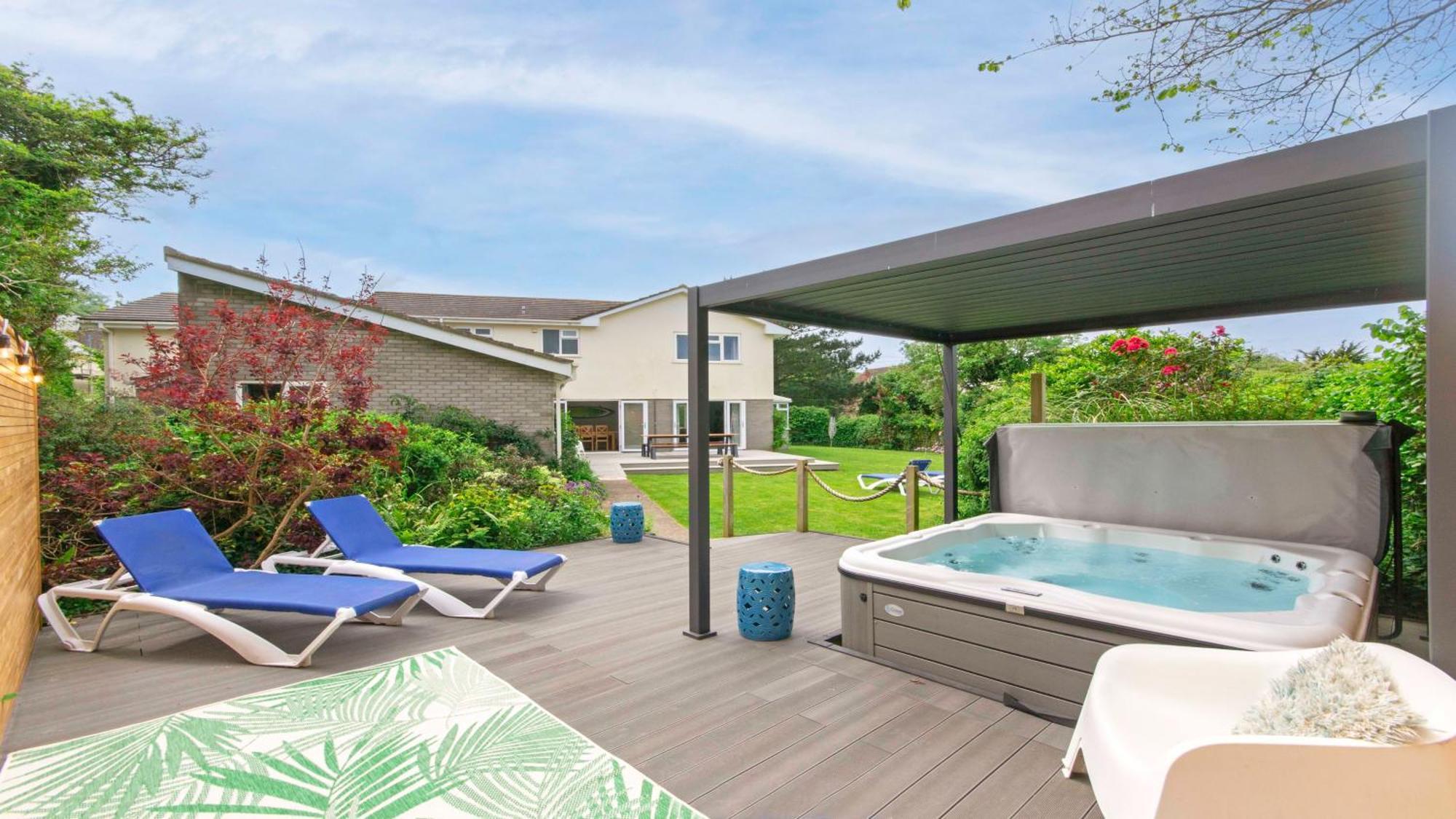 Ladywell Croyde - Super Stylish Large Home With Pool Table, Woodburner, Pizza Oven And Hot Tub Option, Sleeps 12 المظهر الخارجي الصورة